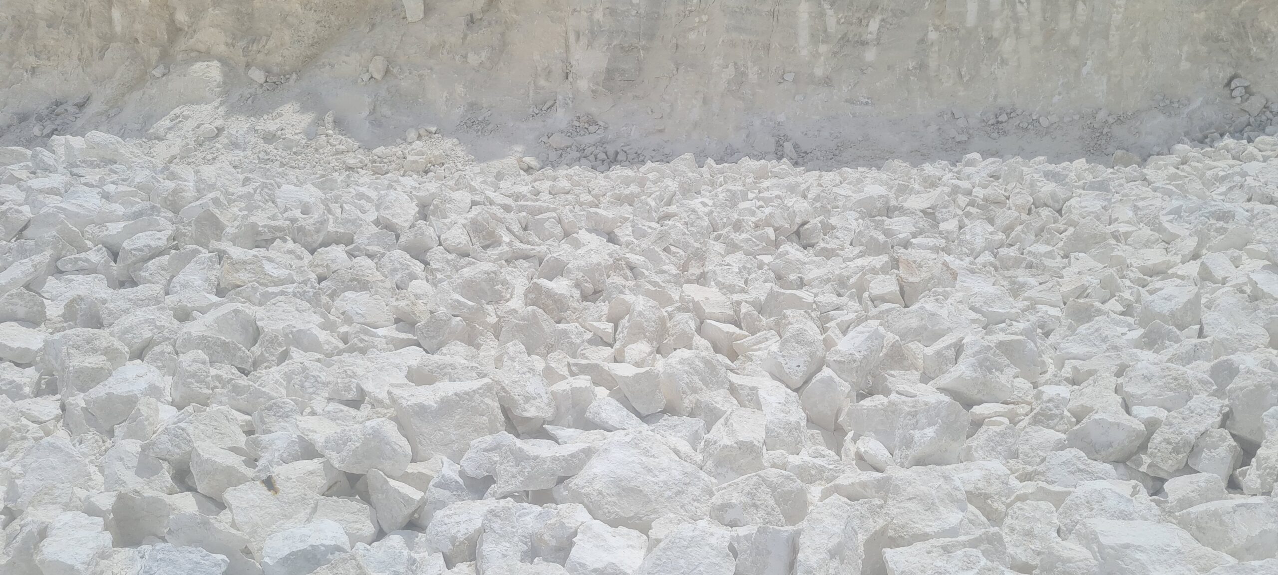 gypsum ore (2)
